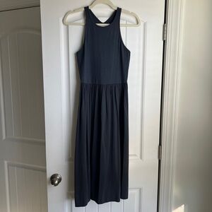 Lou & Grey Charcoal Sleeveless Midi Dress